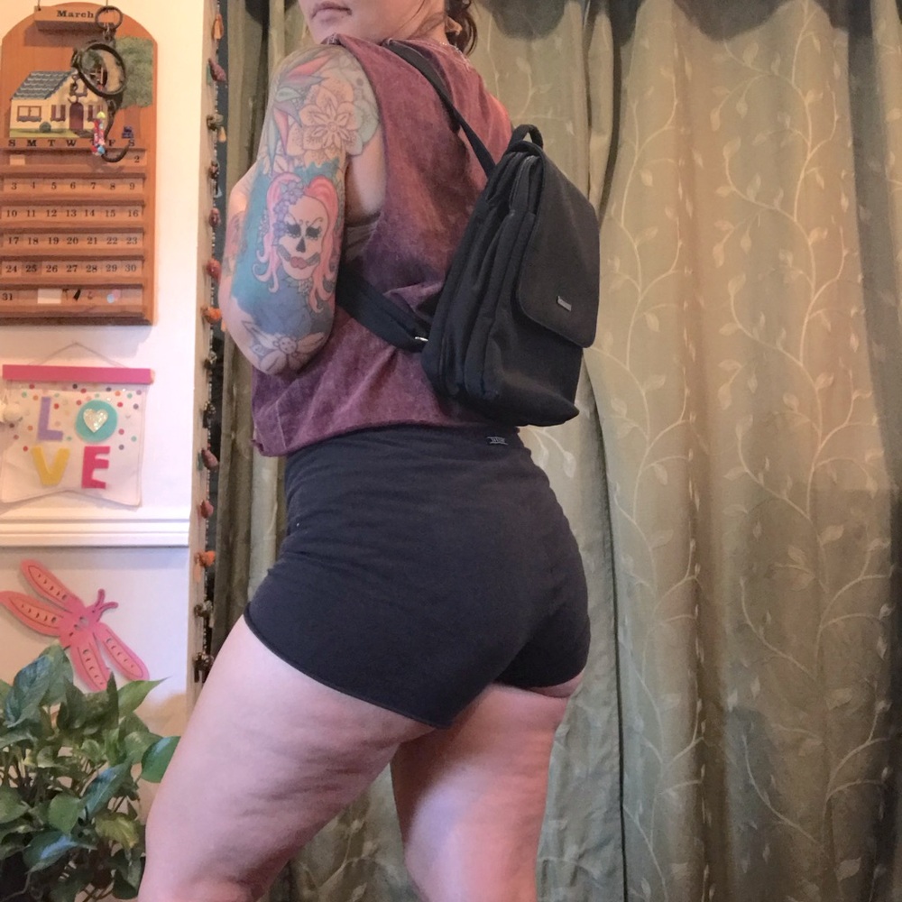 Vintage Mini Backpack - Picture 5 of 11